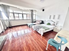 武汉硚口宝丰封闭大阳台房植租实图实价短租月付7号线常码头地铁口泛海火车站出租房源真实图片