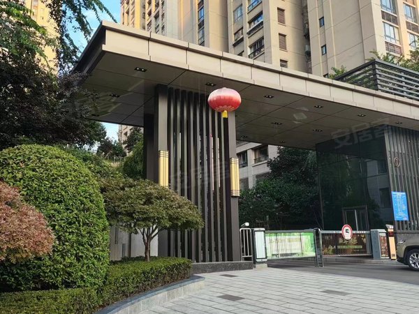 重庆万州江南新区驿鑫广场玉龙湾江南新区 玉龙湾 精装 两室 拎包入住