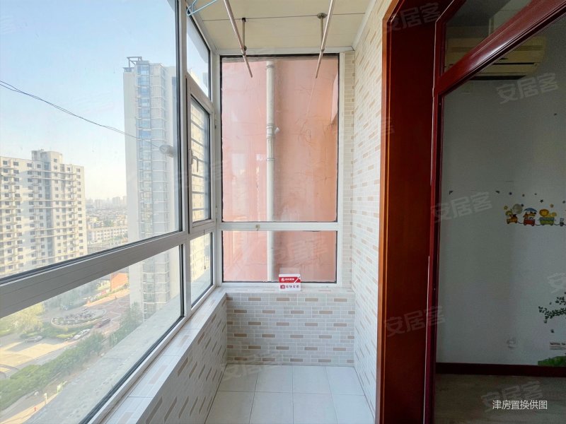 水郡花园 出行方便 医疗配套成熟 正规商品房 集中供暖