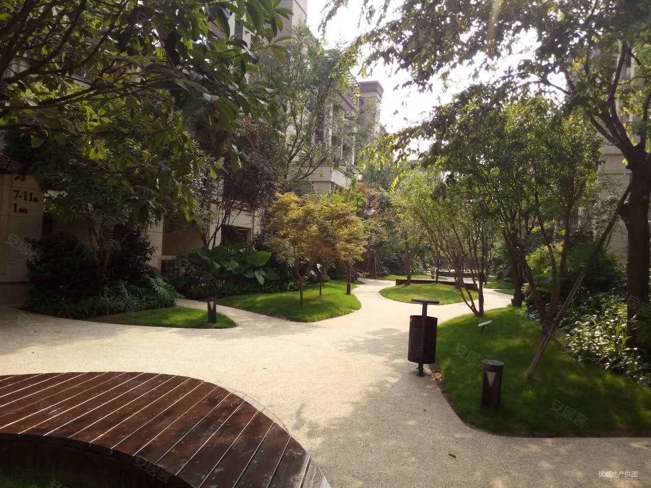 龙湖u城听蓝湾一期联排别墅 双车位 中央空调 树人