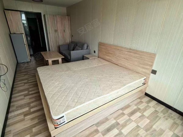 海宁海宁市区硖石长田商厦房冻自己家，无种（芥）费，整租一居室，无套路，实价实拍出租房源真实图片