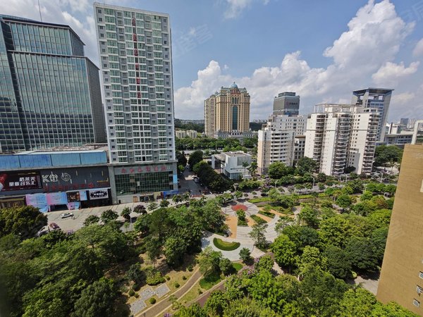 南宁青秀凤岭北永凯春晖花园b区永凯春晖花园b区 4室2厅2卫 精装 空房