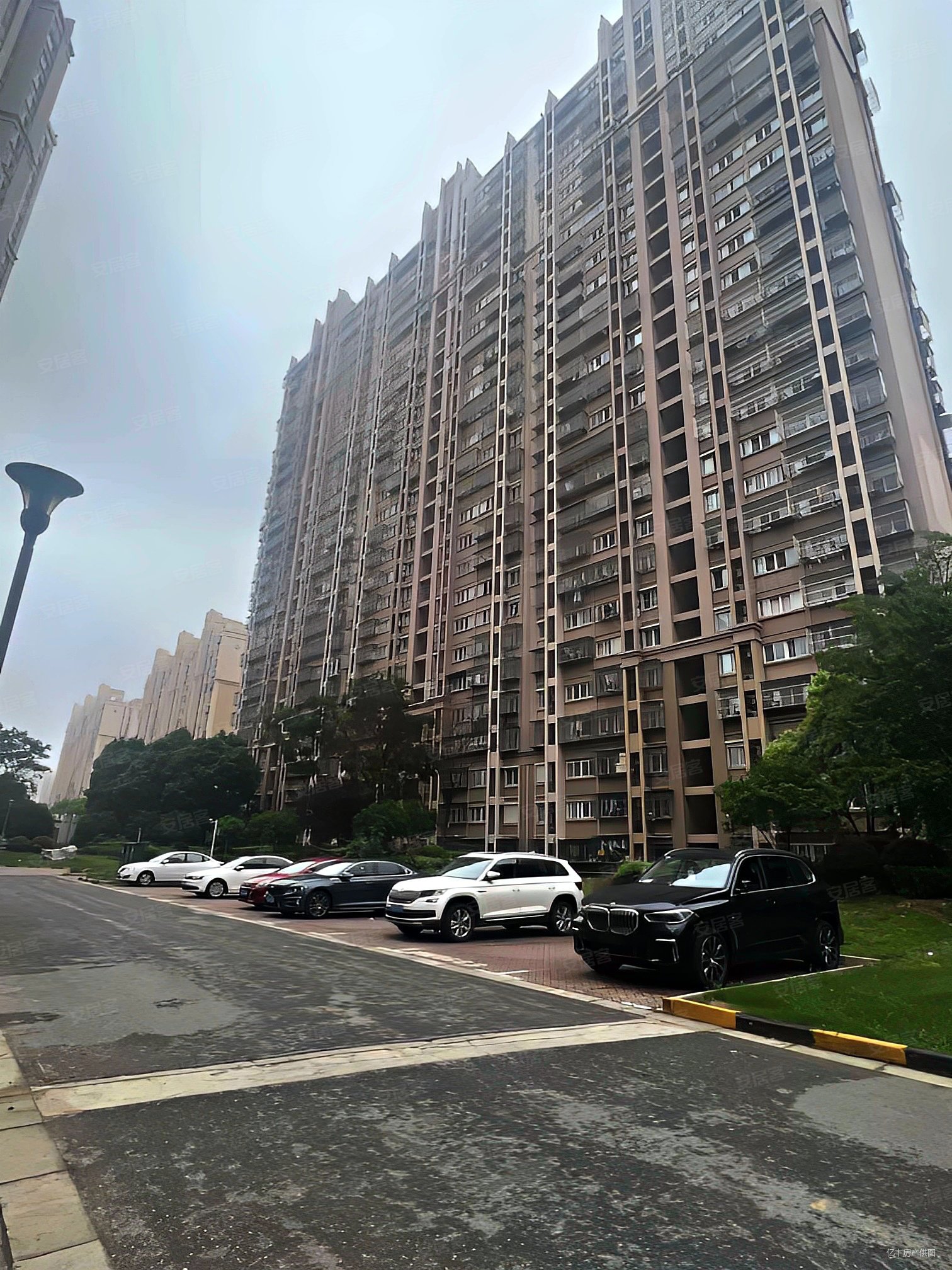 花港幸福城杜鹃园二房朝南商圈成熟正南朝向交通便利