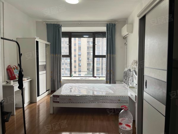 南通崇川观音山国城璟府步行大润发国城璟府单间独卫拎包入住随时看房出租房源真实图片
