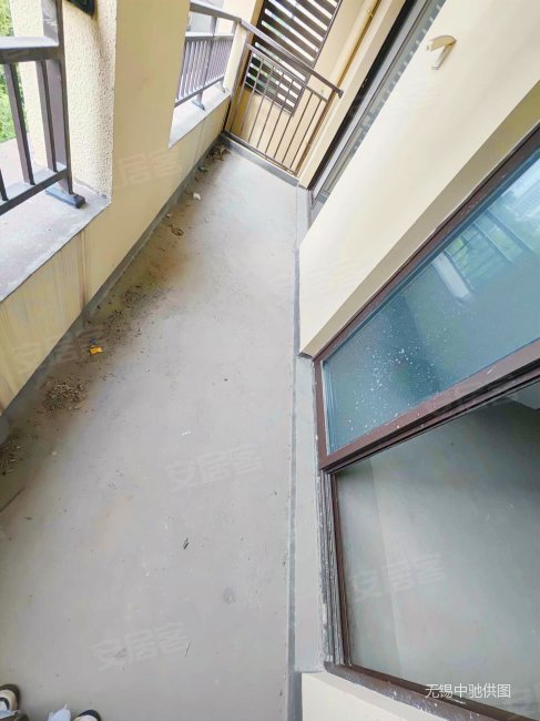 现房 现房 精典三房 带双阳台 好楼层 全天采光 随时可看房,弘阳昕悦