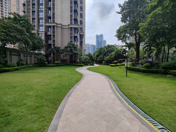 佛山南海金融高新区佳兆业滨江1号靓房出租 滨江1号a区 精装三房 位置