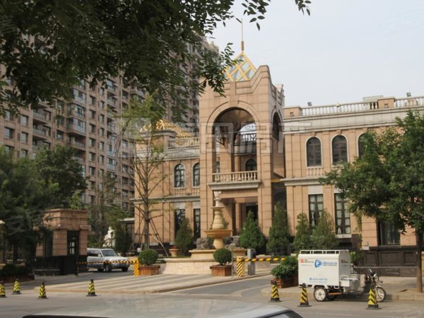 齐河万达大湖公馆临湖观景南北三居室(业主首租)家私齐全(周边配套