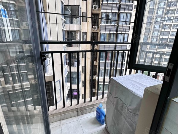 【多图】奥园永和府(二期),新阳租房,市中心急租精装大三房拎包入住