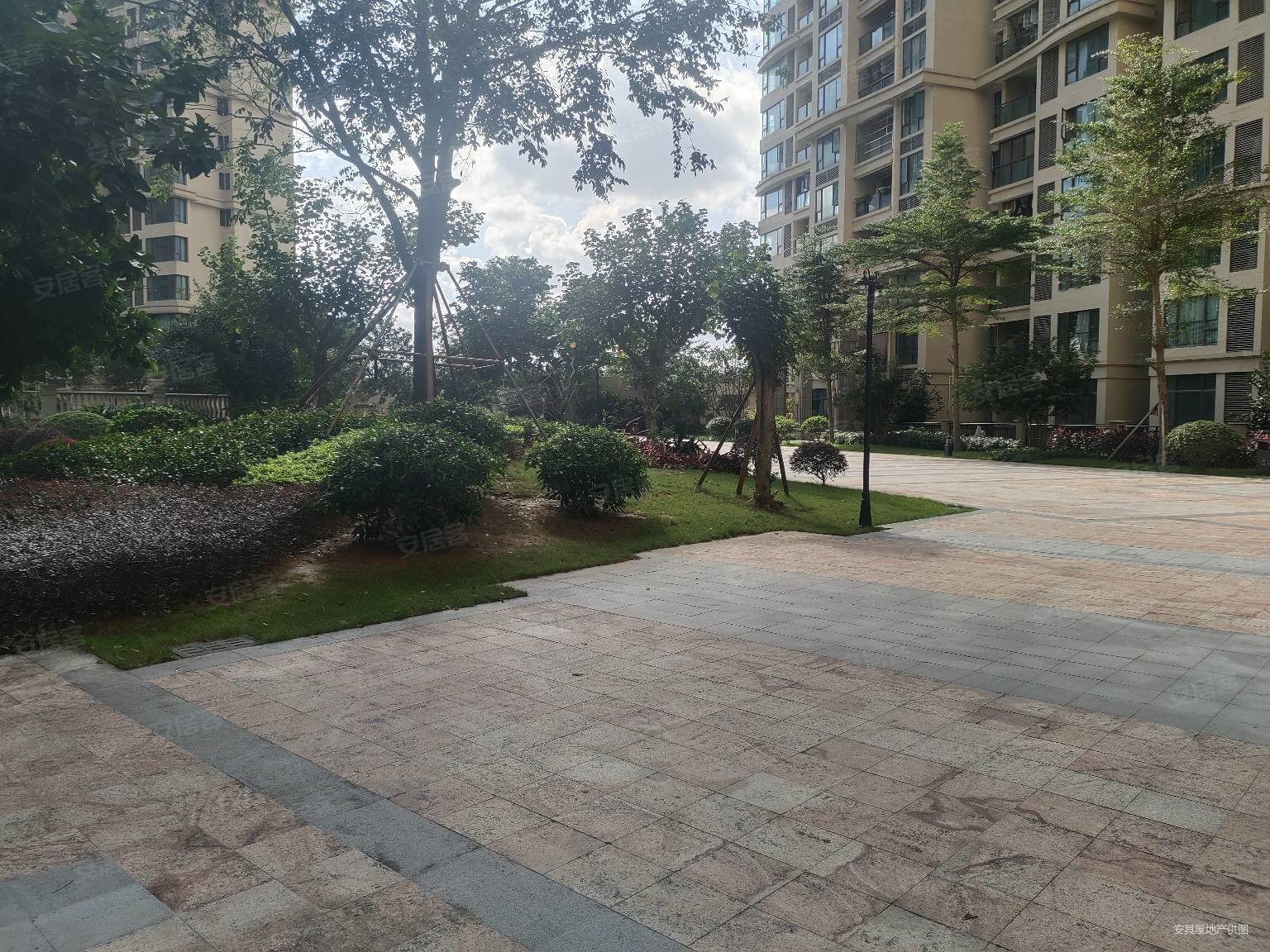 中山房产网>中山二手房>三乡二手房>小琅环路二手房>畔山中心城>