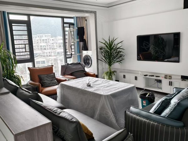 毕节织金织金城区万都时代广场织金宝桢湖附近3室电梯房急租出租房源