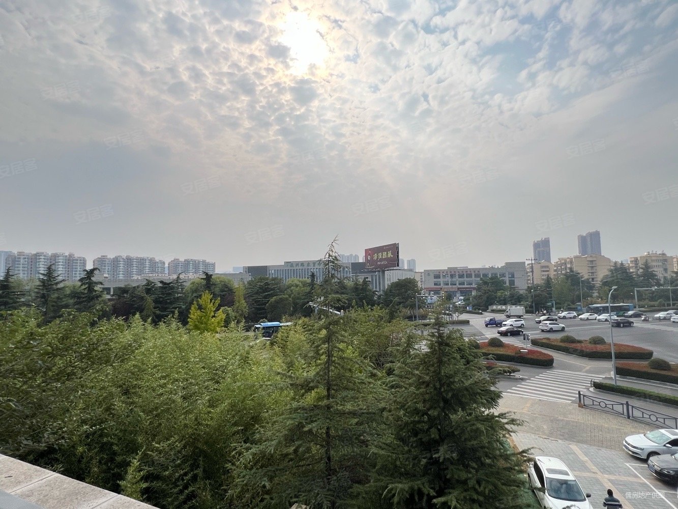 香溢江南(南区)3室2厅2卫140㎡南北315万