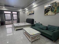鹿邑人民公园鹿邑体育公园华联公寓出租,精装一室一厅一厨一卫,可月付,看房抓紧联系!出租房源真实图片