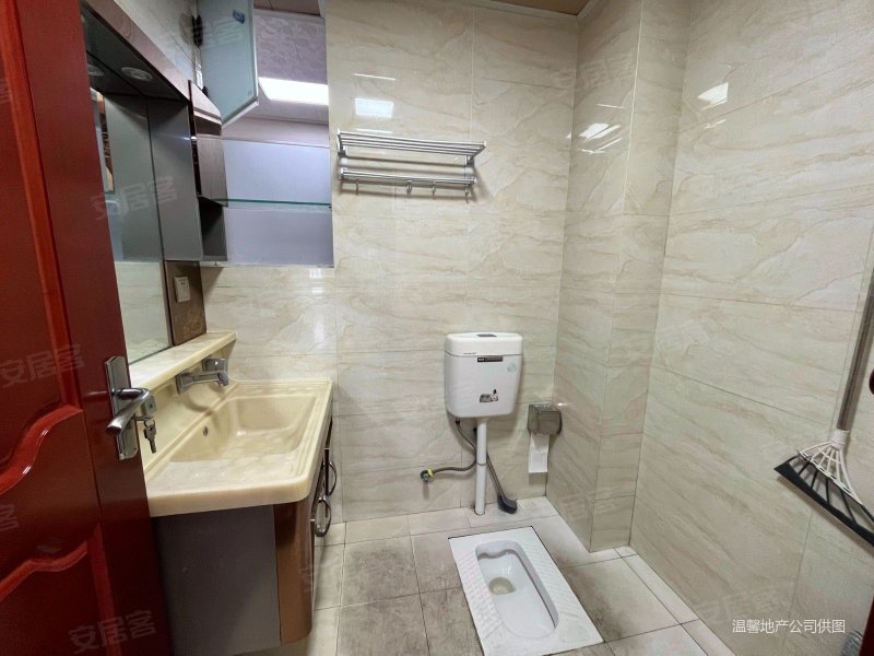 成都房产网>成都二手房>简阳二手房>老城区二手房>宏馨尚苑>800_600