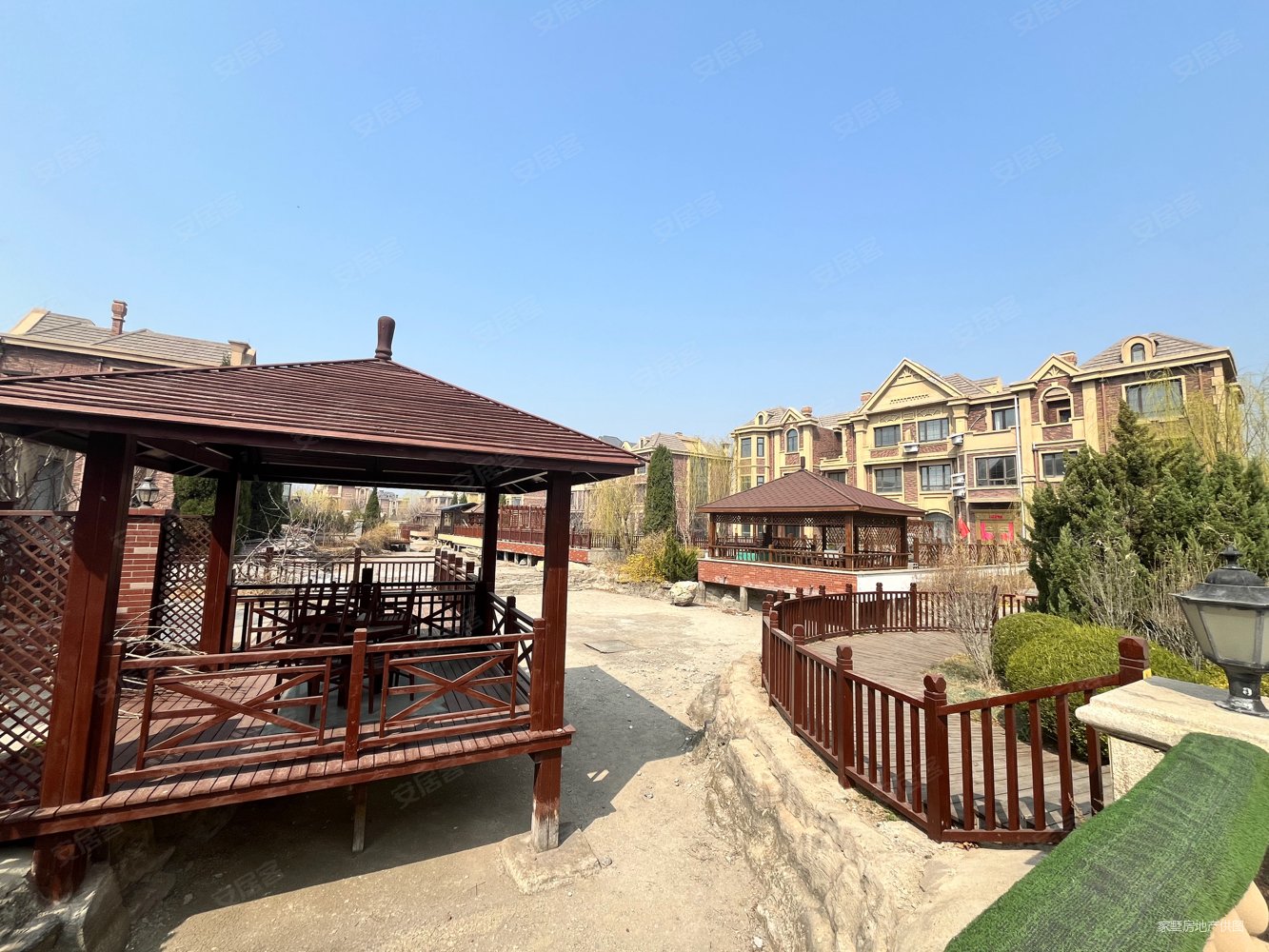 世茂御龙海湾别墅