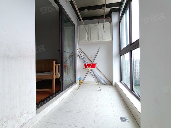 杭州上城丁桥龙湖名景台(公寓住宅)龙湖名景台南苑 3室 高楼层 近天街