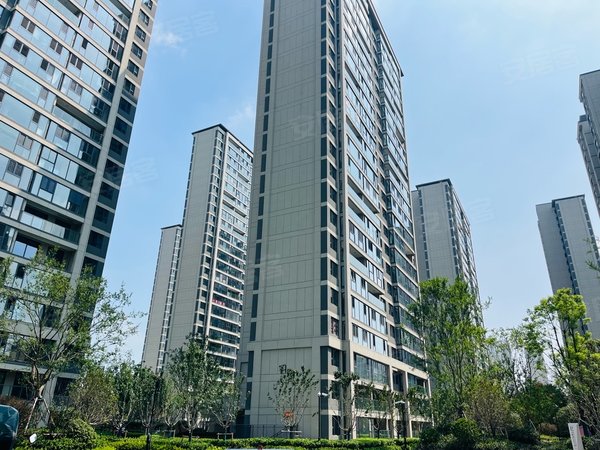 苏州吴中甪直湖东未来湖东未来精装拎包入住3房2厅2卫!民用水电.