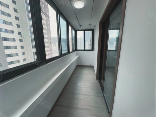 兰州城关五泉广场逸品华府铁路局环球中心五十四中五十六中逸品华府精装三室整租电梯高层出租房源真实图片