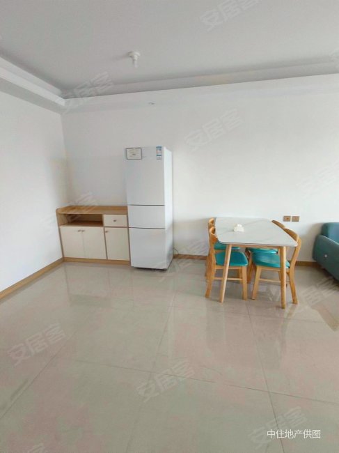 翡丽公馆三室诚心出售看房方便精装修临近北辰天街地铁口