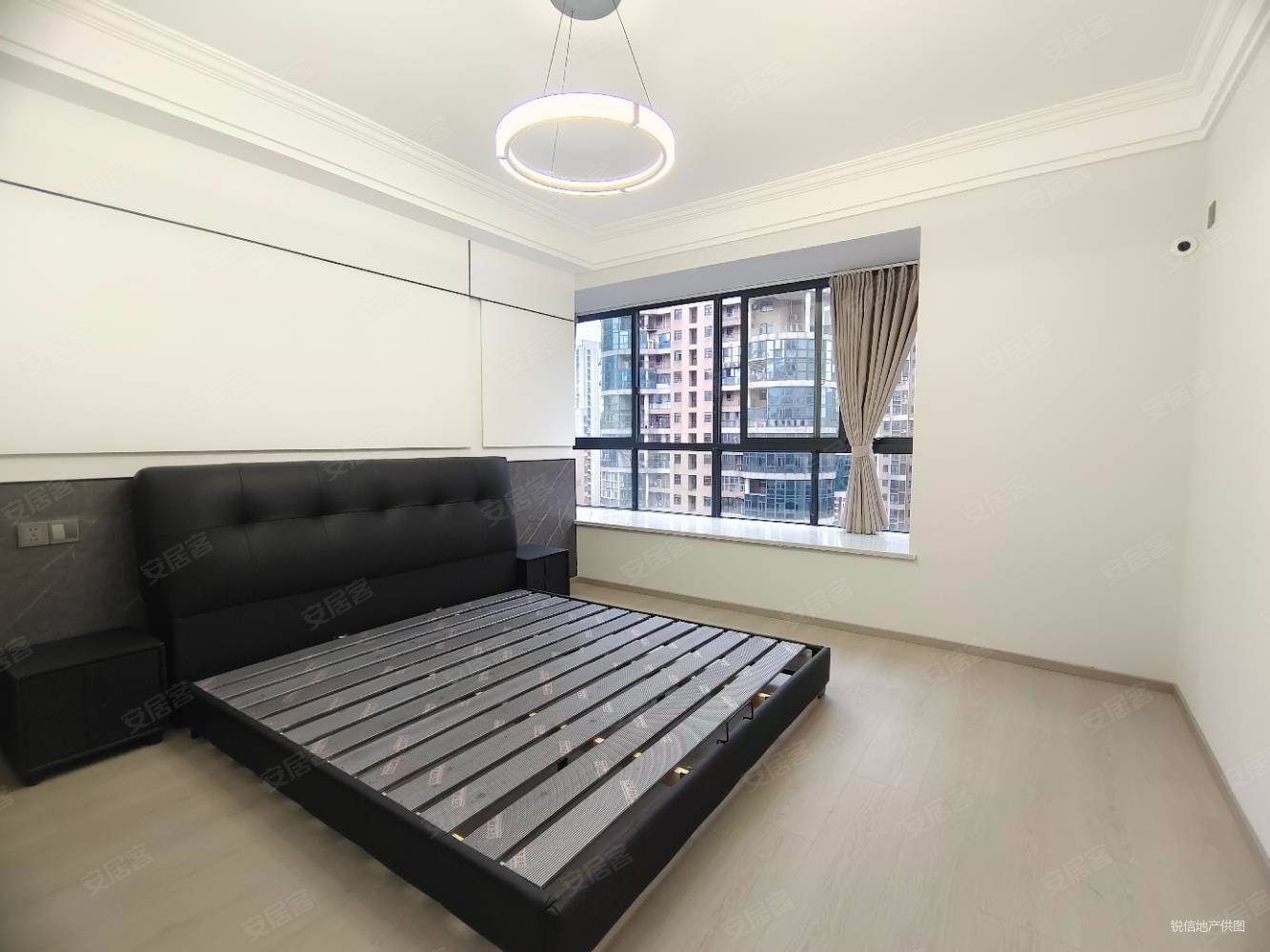 铭鸿翰林居3室2厅2卫141㎡南北52.8万