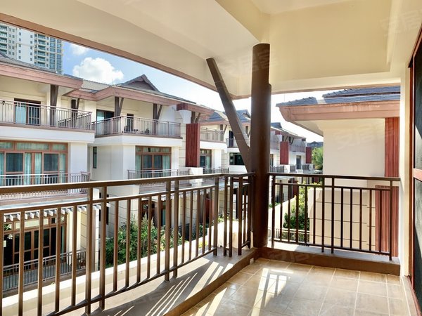 三亚三亚周边陵水雅居乐山海间(别墅)陵水清水湾,独栋3房别墅,短租