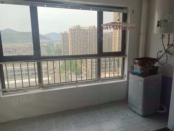 拉菲公馆,经十路历下段租房,整租 三室两厅出租 万象城,历下租房-济南