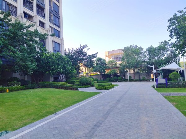 广州黄埔永和开发区实地常春藤(三期)装修漂亮 干净 拎包入住 3室2厅2