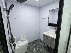 吉林丰满兴隆街南山街附近，房子出租，三室，轻型小区，压一付一出租房源真实图片