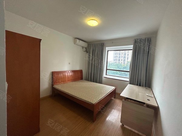 苏州常熟万达广场景天花园常熟万达景天花园精装3房2卫出租,拎包入住