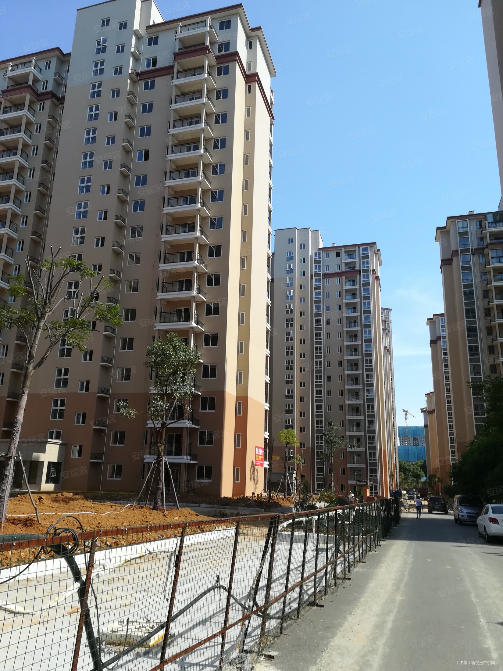 葛店南站地铁房源房东急售回本价出售菱湖映象中高好楼层朝南两房