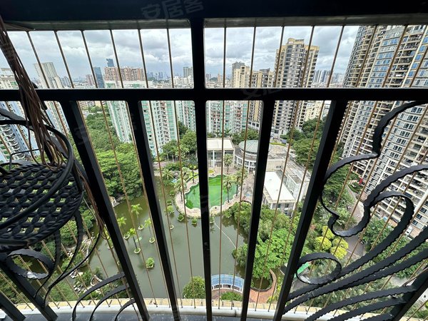 广州黄埔大沙地黄埔花园黄埔花园 超值一房一厅  中高楼层 望游泳池