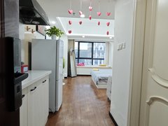 安阳文峰中环百货自己家万达广场投影房可短租长租来咯，押一付一无中介可随时看房出租房源真实图片