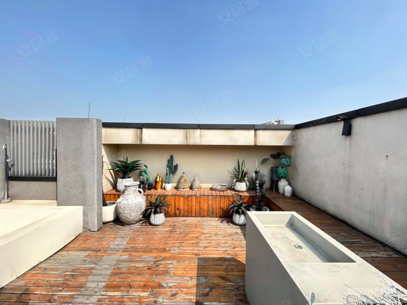 (清货抛售)480万5层带前后花园,送150方面积,榕墅里,力迅榕墅里二手房