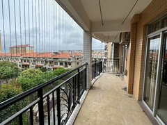 阳江阳春春城镇新世界花园 4室2厅2卫出租房源真实图片