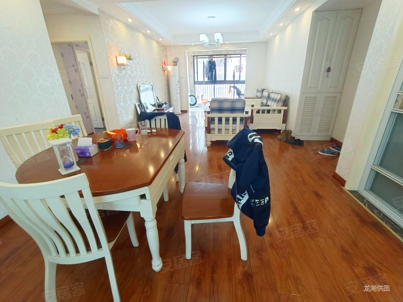 商业配套成熟 小区新 装修好 中间好楼层,九龙仓时代上城繁华里二手房