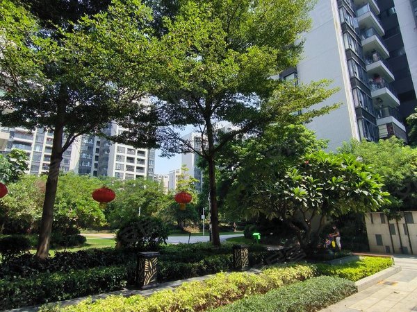 广州花都新区凤凰御景马鞍山地铁口,小三房,家私电器齐全拎包入住出租