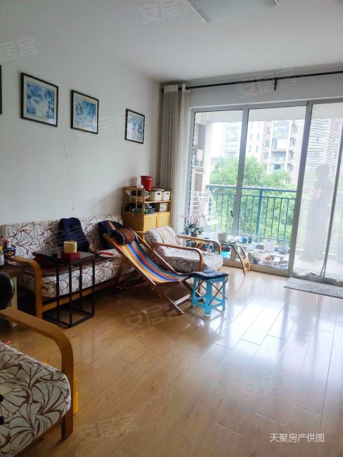 锦江花园  户型好  南边通透   看房方便