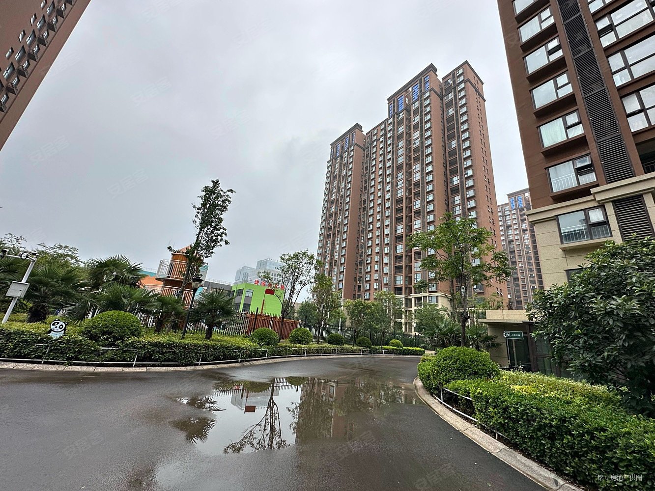 龙栖湾二期房东装好一天未住可做婚房99平南北通透装修简单大方