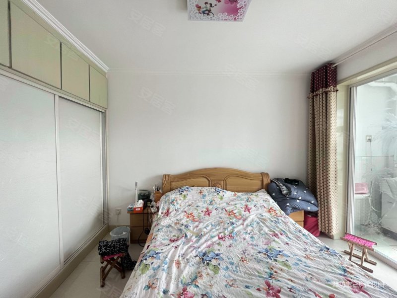 海利商城3室2厅1卫91㎡南北39.5万