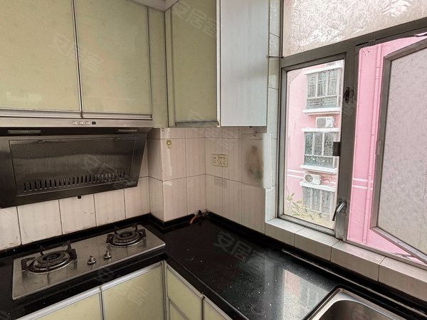 上梅林大社区汇龙花园精装一房一厅出租,低楼层好住处,福田租房-深圳