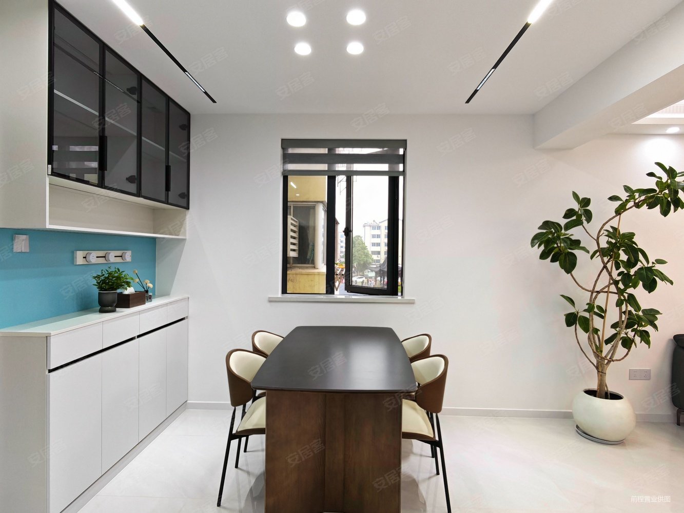 华城二村4室3厅2卫168.34㎡南北79.8万