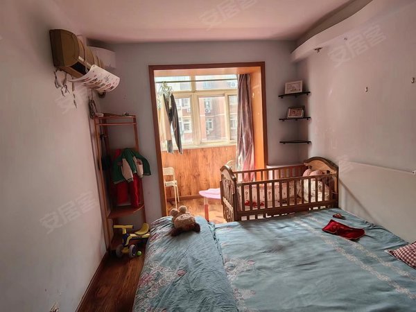 【多图】美宁公寓,挂甲寺租房,美宁公寓精装一室,中间楼层,临近凯德商