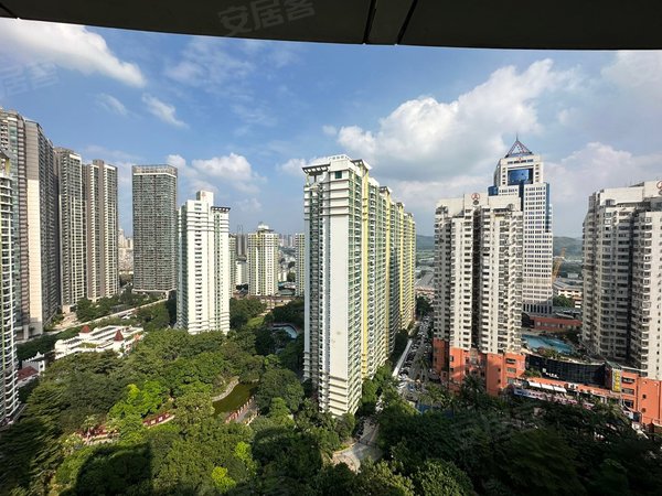 深圳福田皇岗皇御苑(三期)御花园79平大两房 业主自住看房方便 实木