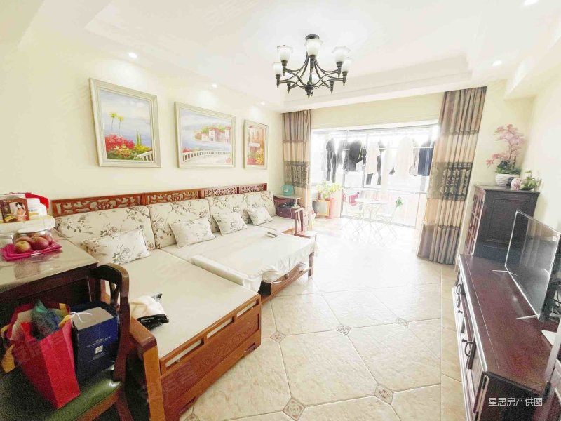 双卫格局 带电梯 医疗配套成熟 中间好楼层 满二 装修好,禹洲棕榈城