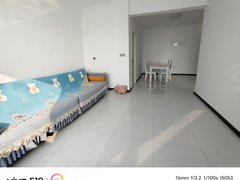 钟祥钟祥城区钟祥市区二中旁边，全新装修家电已经配齐，拎包入住出租房源真实图片