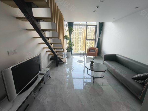 财经大学 昆明广场 万彩城loft公寓拎包入住出租房源真实图片