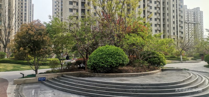济南房产网>济南二手房>历城二手房>建筑大学二手房>龙湖春江郦城一区