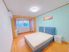 苏州工业园东环富华苑朝南主卧民用水电拎包入住地铁5号线实图近荷花荡五号出租房源真实图片