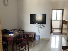 绍兴诸暨诸暨市区和泽苑4楼电梯房浣江初中旁 2室1厅有车位，2000月精装修出租房源真实图片