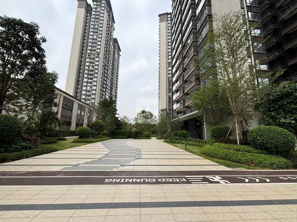 南宁良庆良庆镇天誉创客城二组团天誉东盟创客城 一房一厅,配置齐全