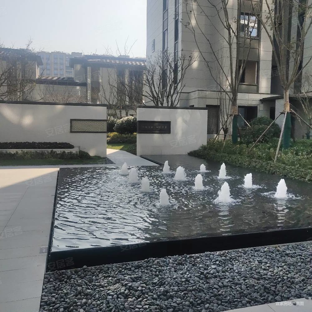 七号线地铁口近距离宋都相贤府洋房出售